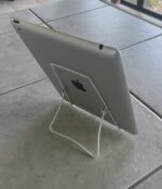 Electronic tablet stand